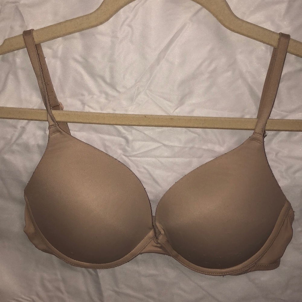 PINK Victoria Secret Tan Nude Bra 34C push up